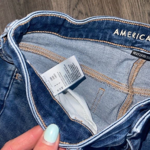 American Eagle Blue Skinny Jeans - Picture 2 of 4